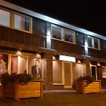 Apartamento 4 *